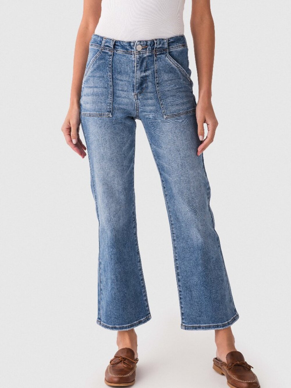 NWOT Social Threads Risen Rosie Ankle Flare Jeans - Cropped leg - Size 24